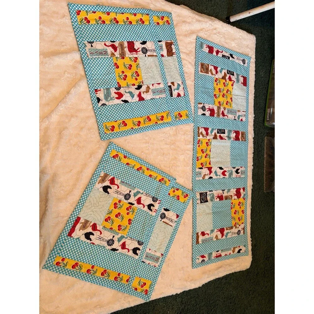 Quilted Placemats and Table Runner